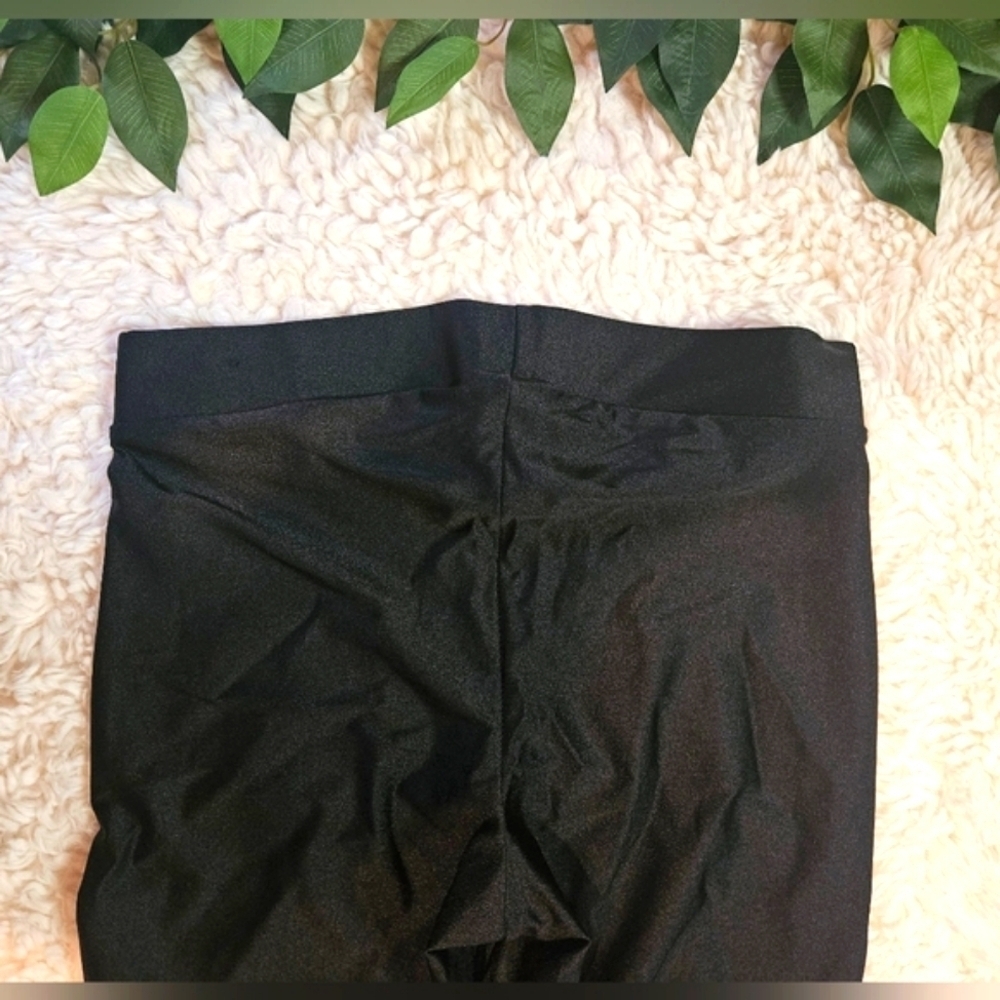 Torrid Classic High Waist Super Shine Tights - Picture 4 of 6